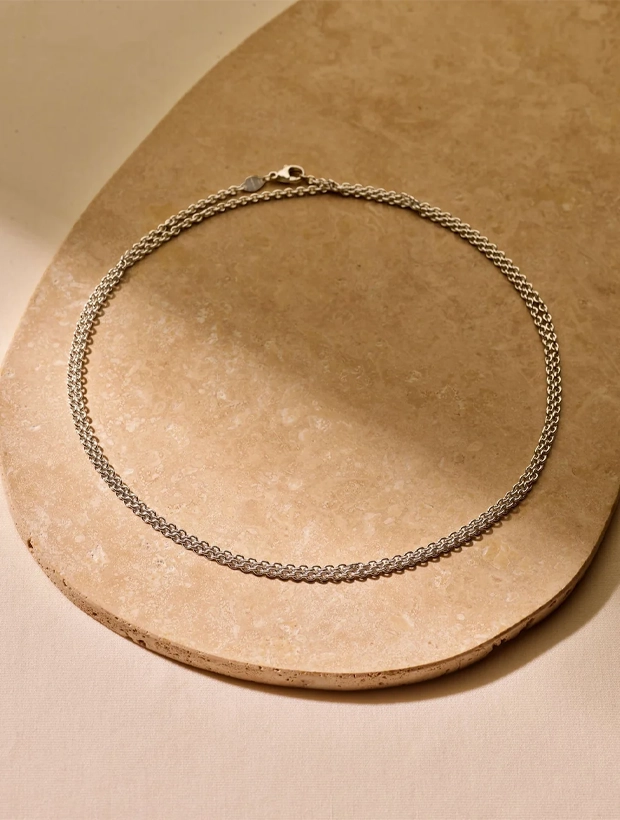 Ti Sento Basic Halsband - Silver 3771SI/42, klocka som du kan handla till bra pris hos oss på Klockmaster.