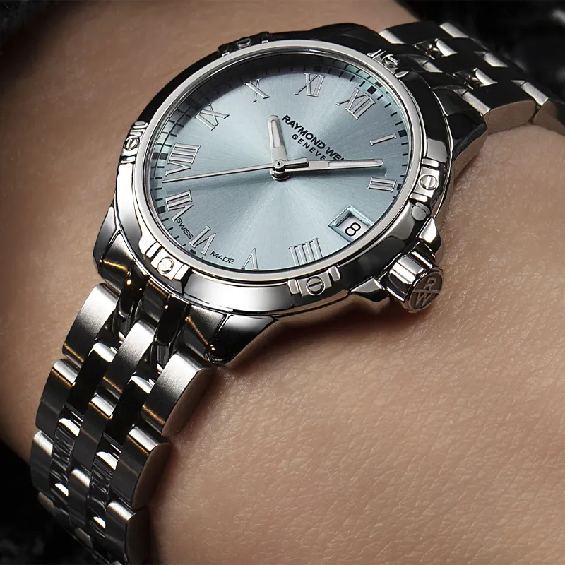 Raymond Weil Tango Classic 30mm, klocka som du kan handla till bra pris hos oss på Klockmaster.