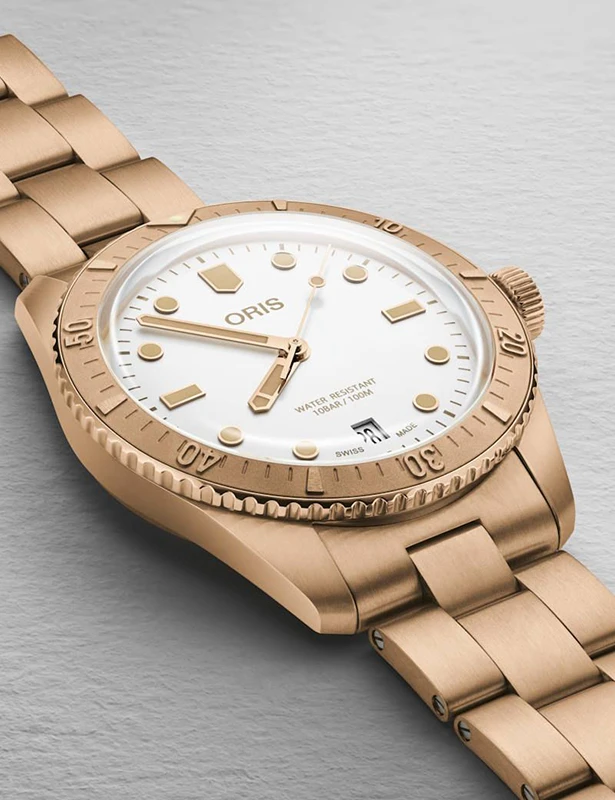 ORIS Divers 65 Bronze 38mm, klocka som du kan handla till bra pris hos oss på Klockmaster.
