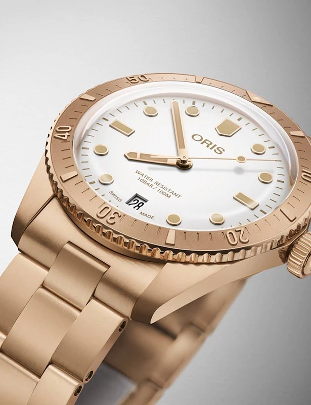 ORIS Divers 65 Bronze 38mm, klocka som du kan handla till bra pris hos oss på Klockmaster.