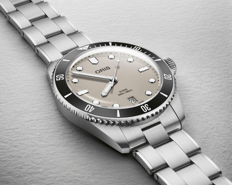 ORIS DIVERS 65, 39mm, klocka som du kan handla till bra pris hos oss på Klockmaster.