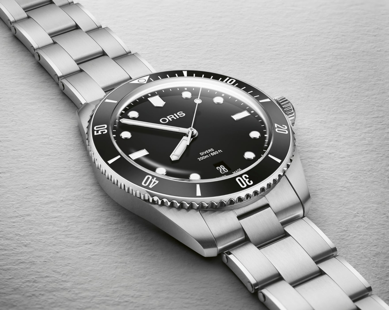 ORIS DIVERS 65, 39mm, klocka som du kan handla till bra pris hos oss på Klockmaster.