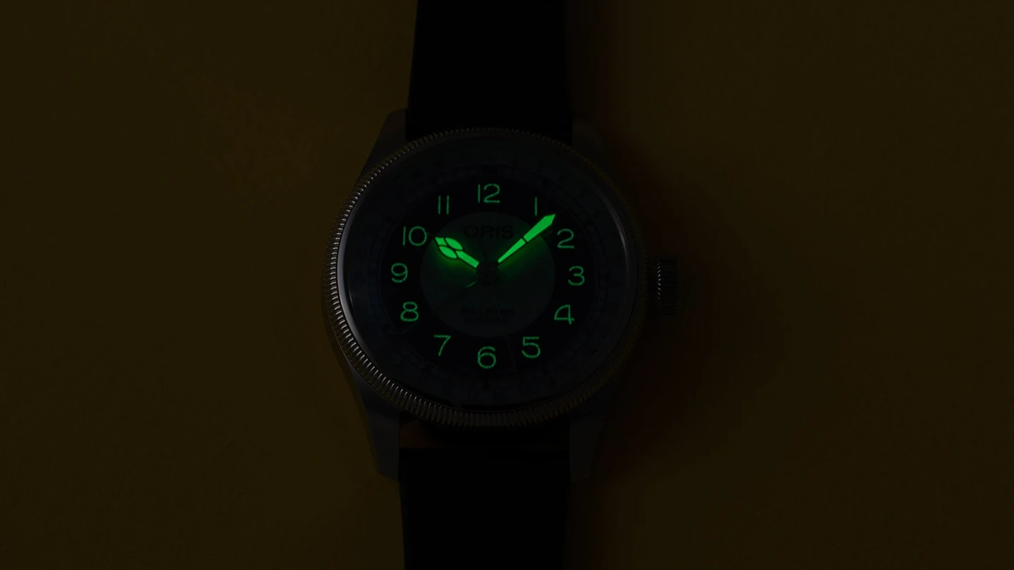 ORIS Big Crown Pointer Date Bullseye 38mm, klocka som du kan handla till bra pris hos oss på Klockmaster.