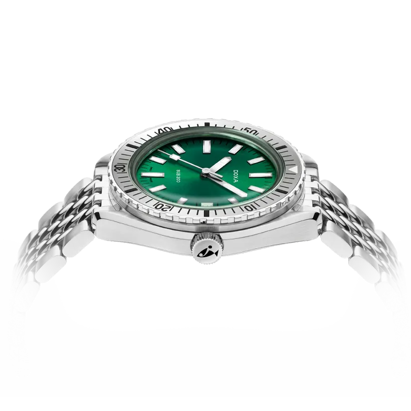 DOXA SUB 200 Sea Emerald 42mm 796.10.131.10, klocka som du kan handla till bra pris hos oss på Klockmaster.