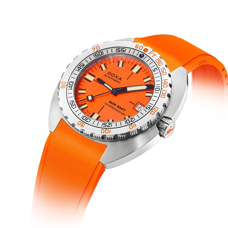 DOXA SUB 300T PROFESSIONAL , klocka som du kan handla till bra pris hos oss på Klockmaster.