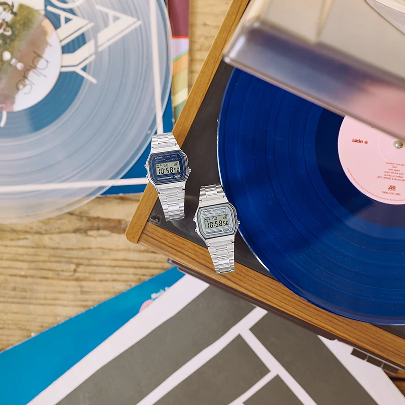 CASIO Vintage Iconic 33mm, klocka som du kan handla till bra pris hos oss på Klockmaster.