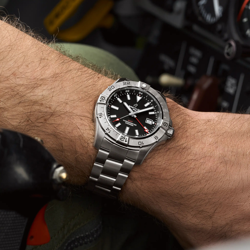 BREITLING AVE 44, klocka som du kan handla till bra pris hos oss på Klockmaster.