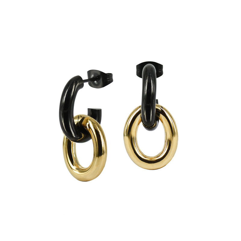 Astrid och Agnes Örhängen Ruby – Svart Guld AA373101, handla denna klocka online eller i butik hos klockmaster