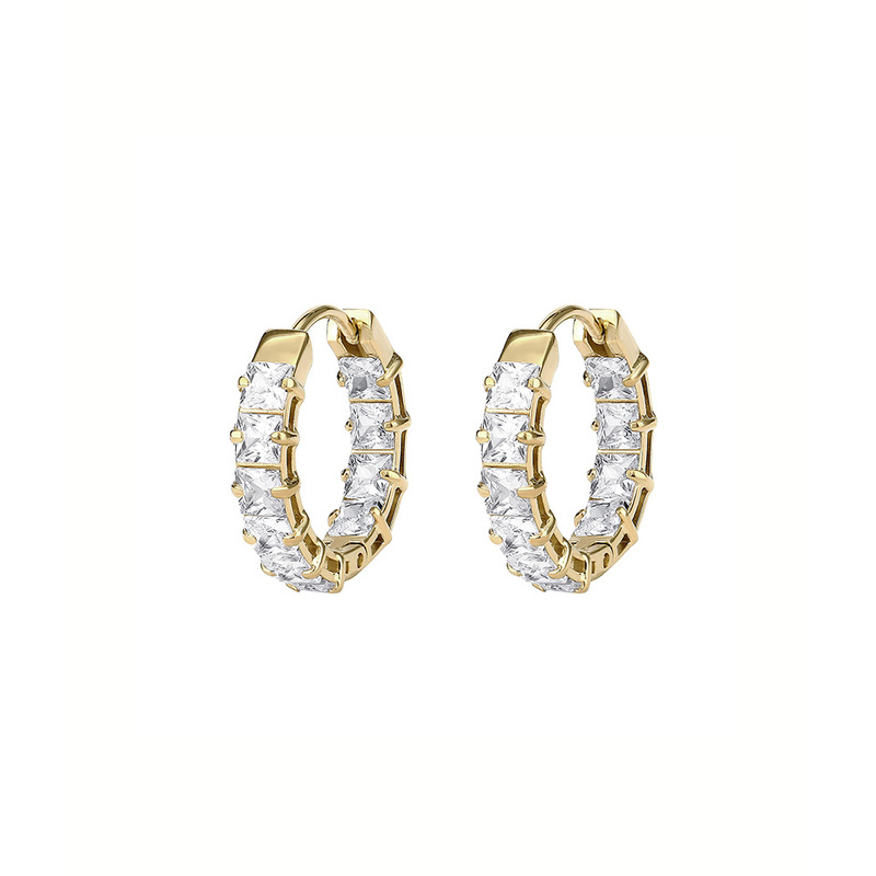 Astrid och Agnes Örhängen - Guld AA375181, handla denna klocka online eller i butik hos klockmaster