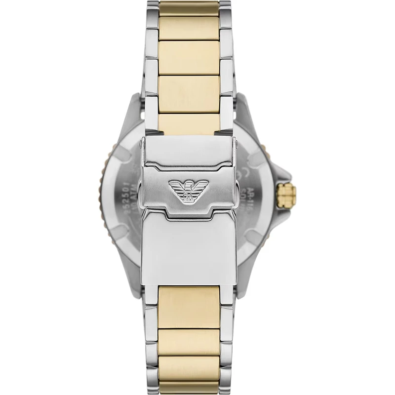 Emporio Armani World Explorer 42mm, klocka som du kan handla till bra pris hos oss på Klockmaster.