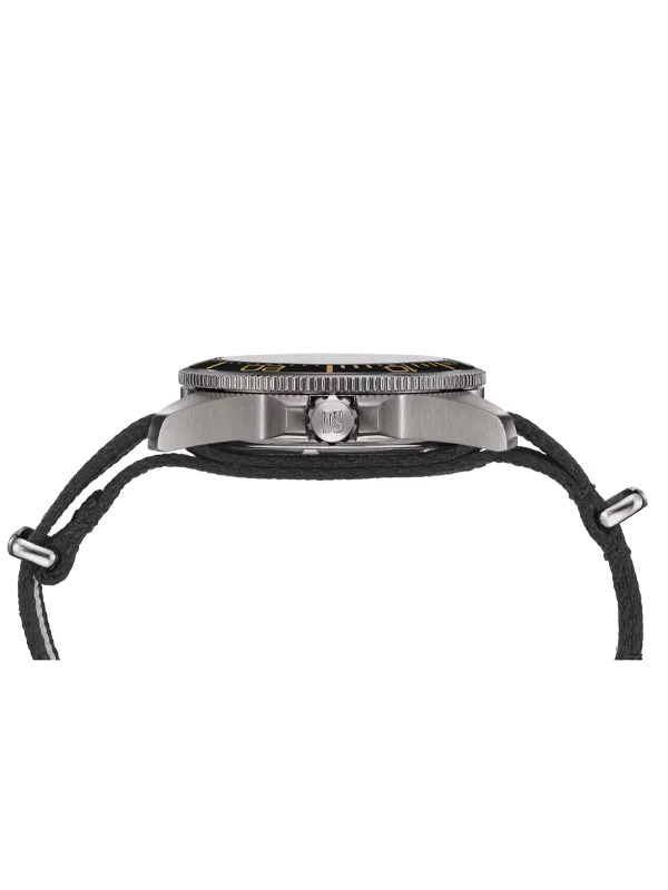CERTINA DS Action Diver Powermatic 80 Titanium 43mm C0326074805100, klocka som du kan handla till bra pris hos oss på Klockmaster.