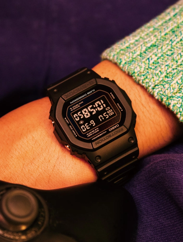 CASIO G-Shock 43mm DW-5600RW-1ER, klocka som du kan handla till bra pris hos oss på Klockmaster.