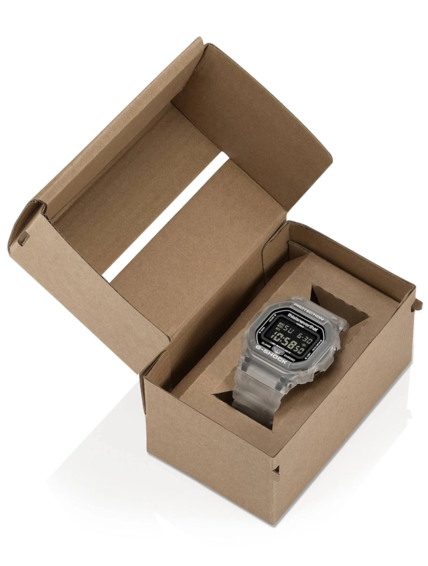 CASIO G-Shock 43mm thisisneverthat DW-5600TNT-7ER, klocka som du kan handla till bra pris hos oss på Klockmaster.