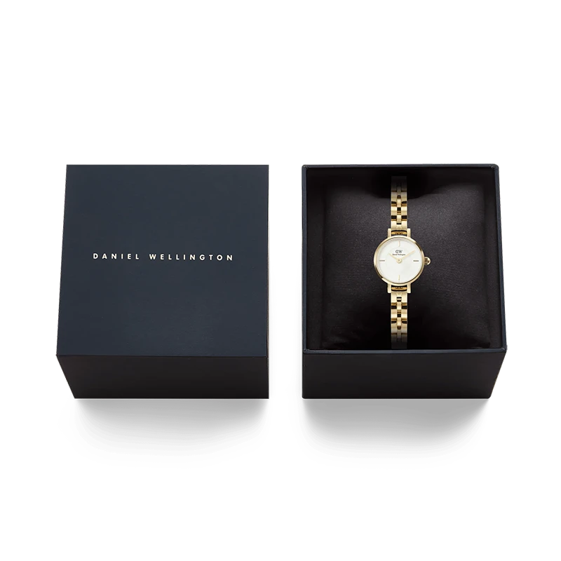 Daniel Wellington Petite Mini Arch 3-link White Gold 19mm, klocka som du kan handla till bra pris hos oss på Klockmaster.