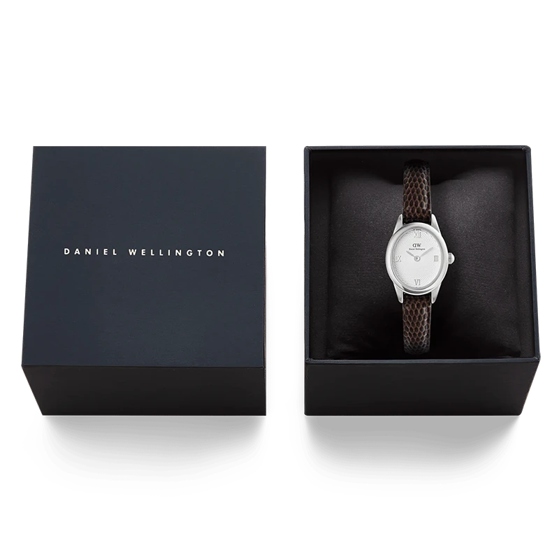 Daniel Wellington Ophelia Mini Dark Brown Lizard White Guilloché Silver 22mm, klocka som du kan handla till bra pris hos oss på Klockmaster.