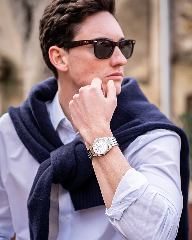 CASIO Edifice Automatic 38mm, klocka som du kan handla till bra pris hos oss på Klockmaster.