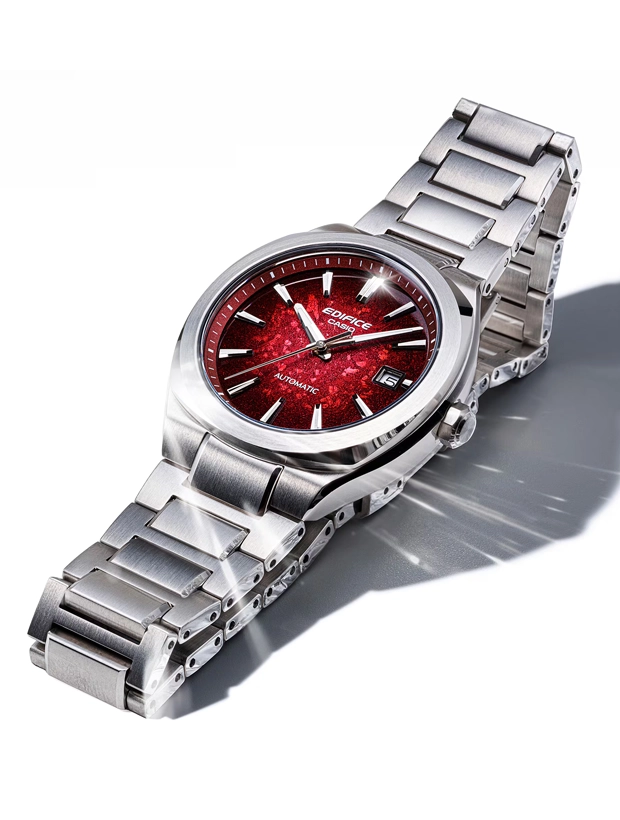 CASIO Edifice Automatic 38mm EFK-200D-4AER, klocka som du kan handla till bra pris hos oss på Klockmaster.