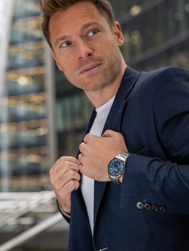 CASIO Edifice 40mm EFR-S108D-2AVUEF, klocka som du kan handla till bra pris hos oss på Klockmaster.