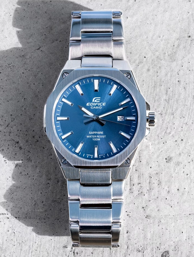 CASIO Edifice 40mm EFR-S108D-2AVUEF, klocka som du kan handla till bra pris hos oss på Klockmaster.