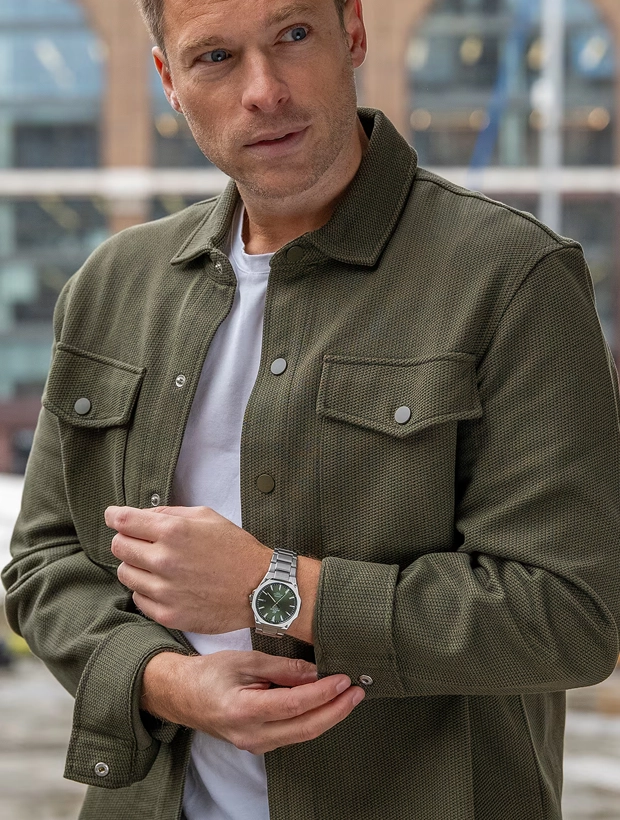 CASIO Edifice 40mm EFR-S108D-3AVUEF, klocka som du kan handla till bra pris hos oss på Klockmaster.