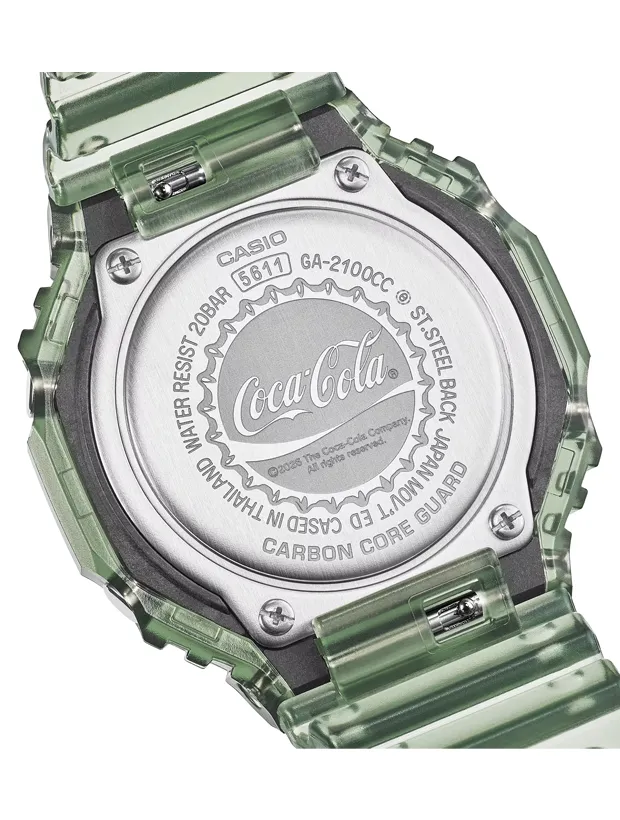 CASIO G-Shock 45.5mm Coca Cola Collaboration GA-2100CC-3AER, klocka som du kan handla till bra pris hos oss på Klockmaster.