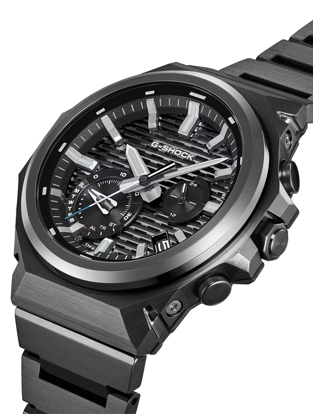 CASIO G-Shock G-Steel 44mm GST-B1000BD-1AER, klocka som du kan handla till bra pris hos oss på Klockmaster.