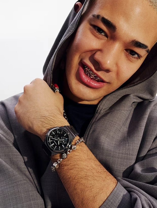 CASIO G-Shock G-Steel 44mm GST-B1000BD-1AER, klocka som du kan handla till bra pris hos oss på Klockmaster.