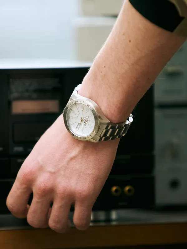 SEIKO 5 Sports Field 41mm HDB007K1, klocka som du kan handla till bra pris hos oss på Klockmaster.