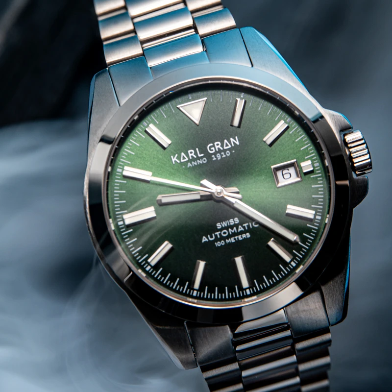 Karl Gran Vätö Green, klocka som du kan handla till bra pris hos oss på Klockmaster.