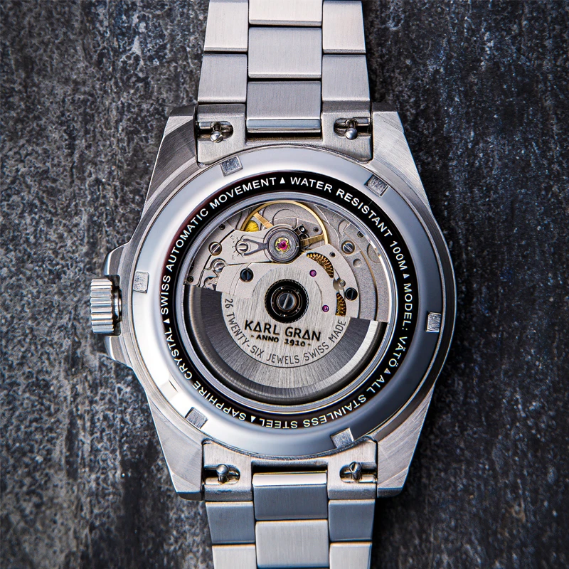 Karl Gran Vätö L-Green, klocka som du kan handla till bra pris hos oss på Klockmaster.