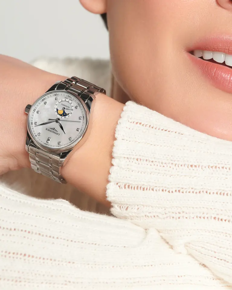 LONGINES Master Collection Moonphase 34mm, klocka som du kan handla till bra pris hos oss på Klockmaster.