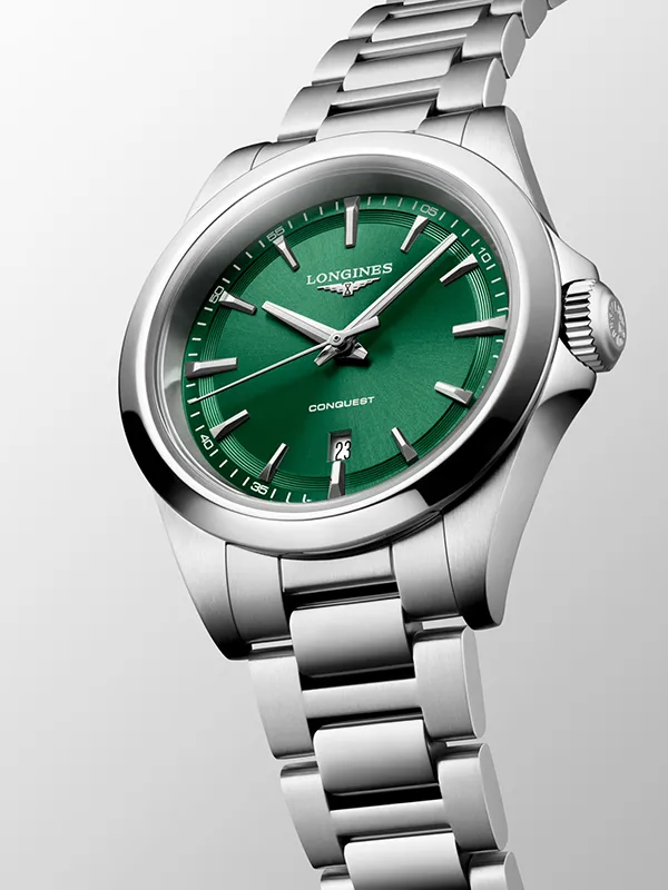 LONGINES Conquest Quartz 30mm L33504096, klocka som du kan handla till bra pris hos oss på Klockmaster.