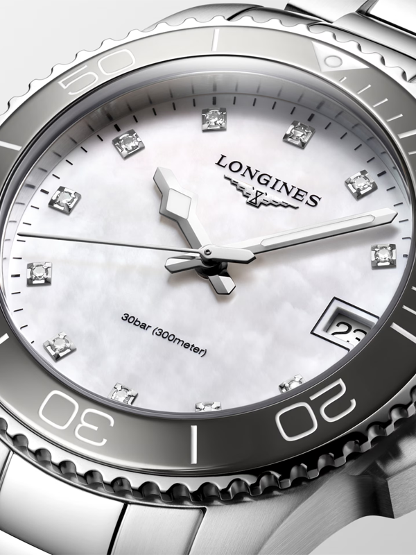 LONGINES HydroConquest 32mm L33704876, klocka som du kan handla till bra pris hos oss på Klockmaster.