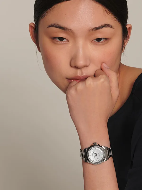 LONGINES Conquest 34mm L34304876, klocka som du kan handla till bra pris hos oss på Klockmaster.