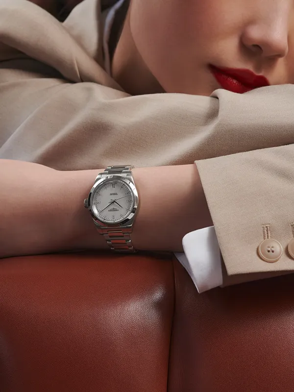 LONGINES Conquest 34mm L34304876, klocka som du kan handla till bra pris hos oss på Klockmaster.