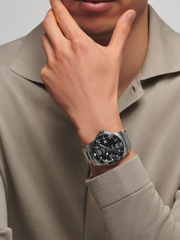 LONGINES HydroConquest 41mm L37814566, klocka som du kan handla till bra pris hos oss på Klockmaster.