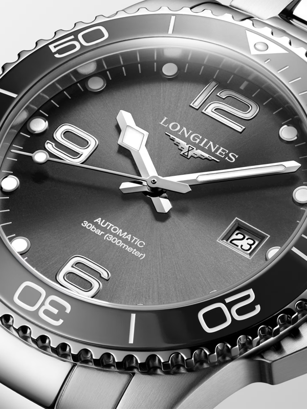 LONGINES HydroConquest 41mm L37814766, klocka som du kan handla till bra pris hos oss på Klockmaster.