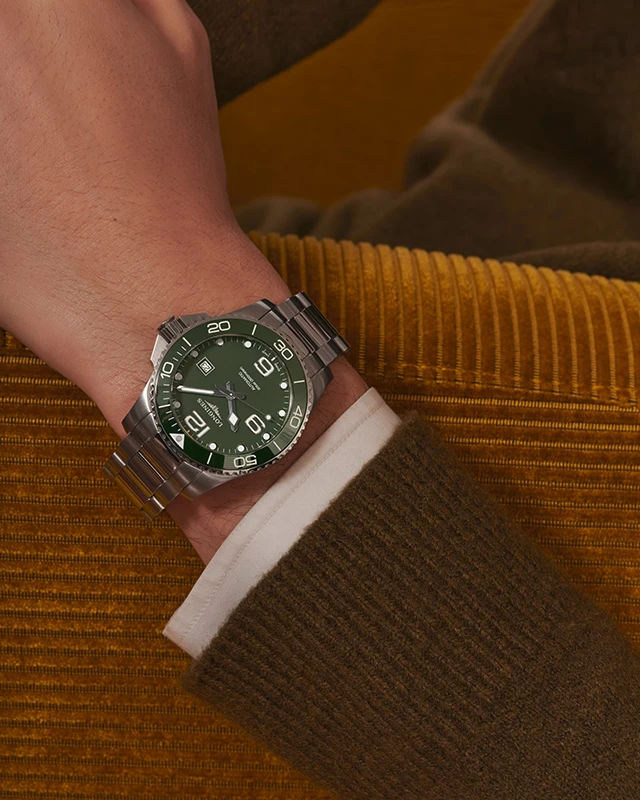 LONGINES HydroConquest 43mm, klocka som du kan handla till bra pris hos oss på Klockmaster.