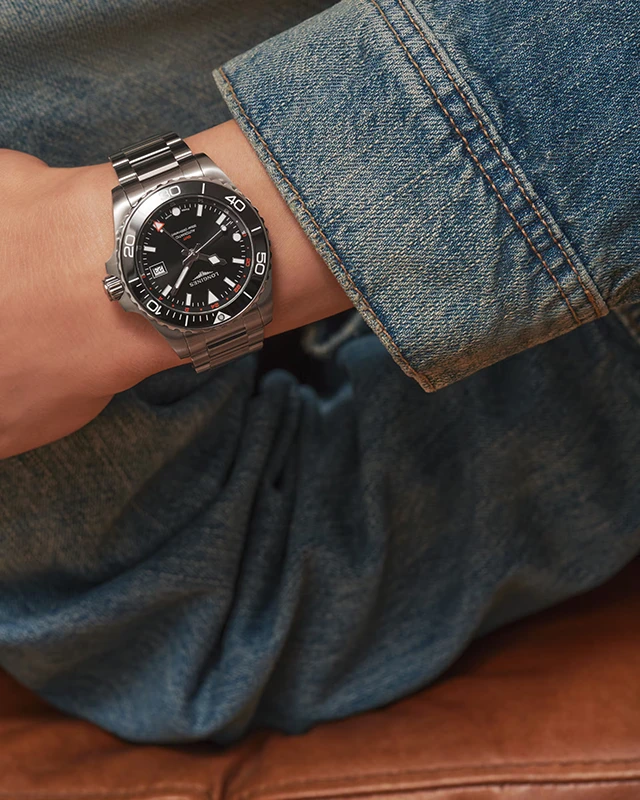 LONGINES HydroConquest GMT 41mm, klocka som du kan handla till bra pris hos oss på Klockmaster.