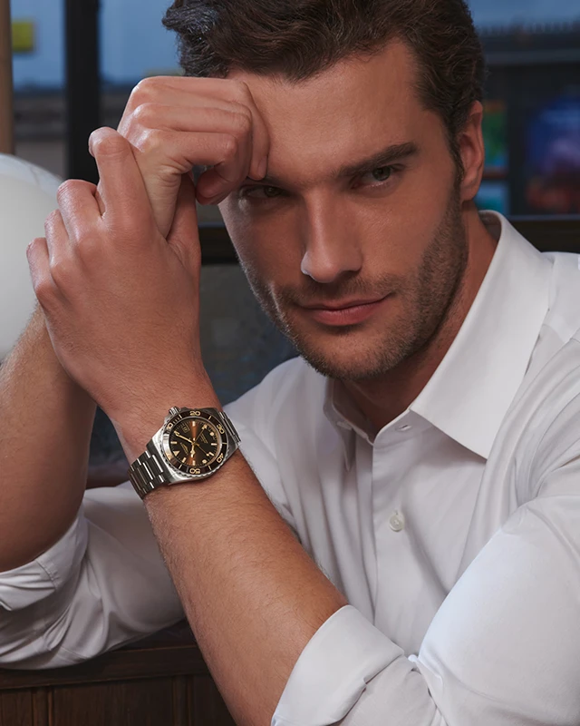 LONGINES HydroConquest GMT 41mm, klocka som du kan handla till bra pris hos oss på Klockmaster.