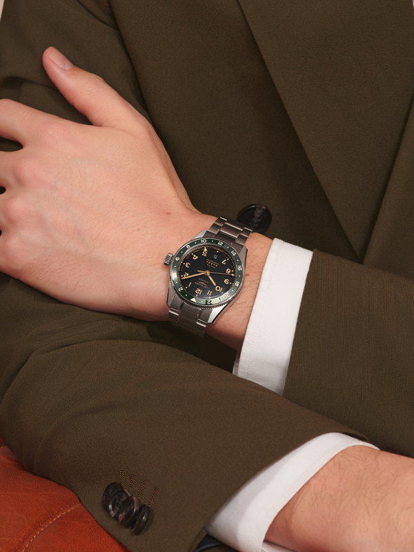 LONGINES Spirit Zulu Time 39mm L38024636, klocka som du kan handla till bra pris hos oss på Klockmaster.