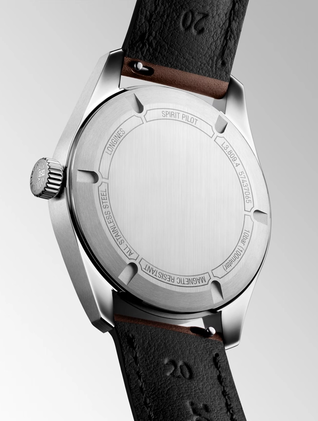 LONGINES Spirit Pilot 39mm L38094532, klocka som du kan handla till bra pris hos oss på Klockmaster.