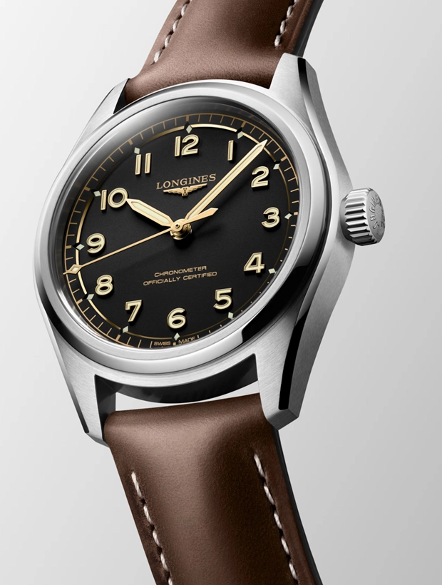 LONGINES Spirit Pilot 39mm L38094532, klocka som du kan handla till bra pris hos oss på Klockmaster.