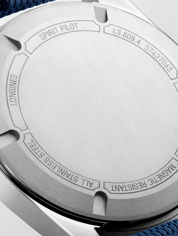 LONGINES Spirit Pilot 39mm L38094939, klocka som du kan handla till bra pris hos oss på Klockmaster.