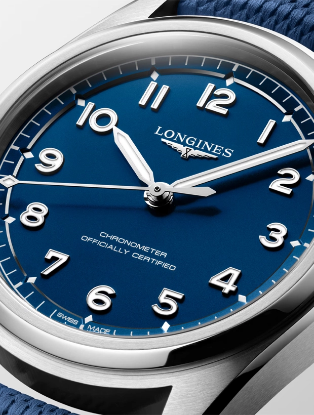 LONGINES Spirit Pilot 39mm L38094939, klocka som du kan handla till bra pris hos oss på Klockmaster.