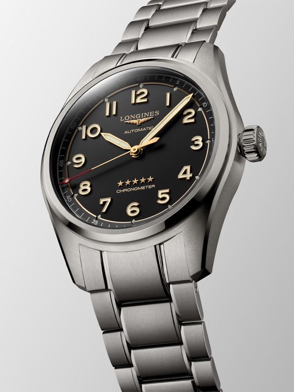 LONGINES Spirit Titanium 42mm L38111536, klocka som du kan handla till bra pris hos oss på Klockmaster.