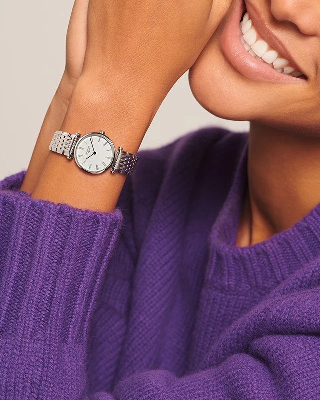 LONGINES La Grande Classique De Longines 24mm L42094116, klocka som du kan handla till bra pris hos oss på Klockmaster.