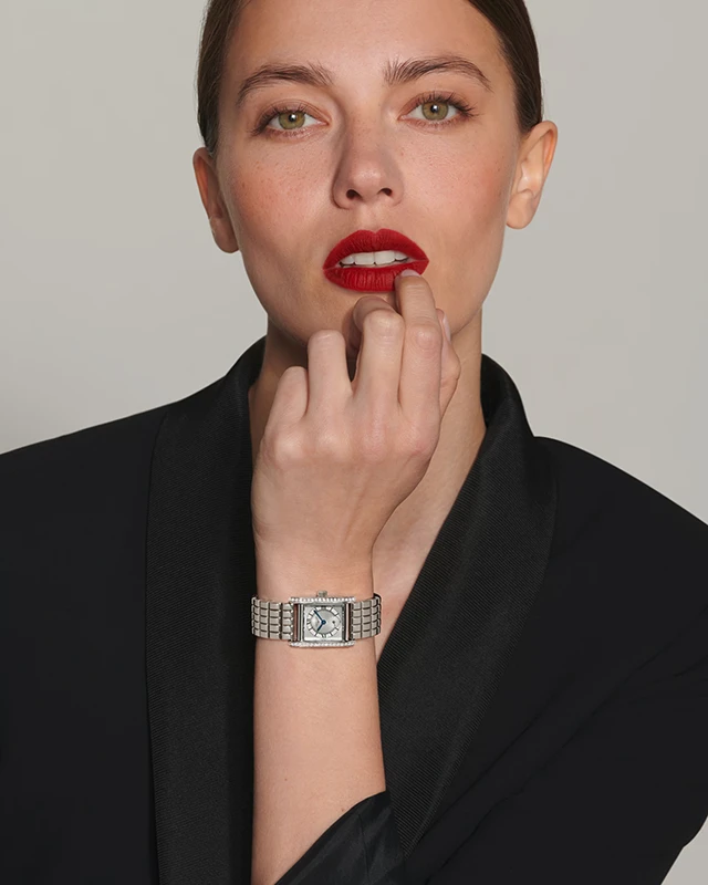 LONGINES Mini DolceVita 21.5mm, klocka som du kan handla till bra pris hos oss på Klockmaster.