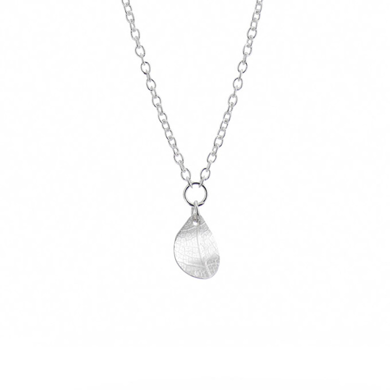 Drakenberg Sjölin Leaf Drop Halsband  LEF-N10401-S, handla denna klocka online eller i butik hos klockmaster
