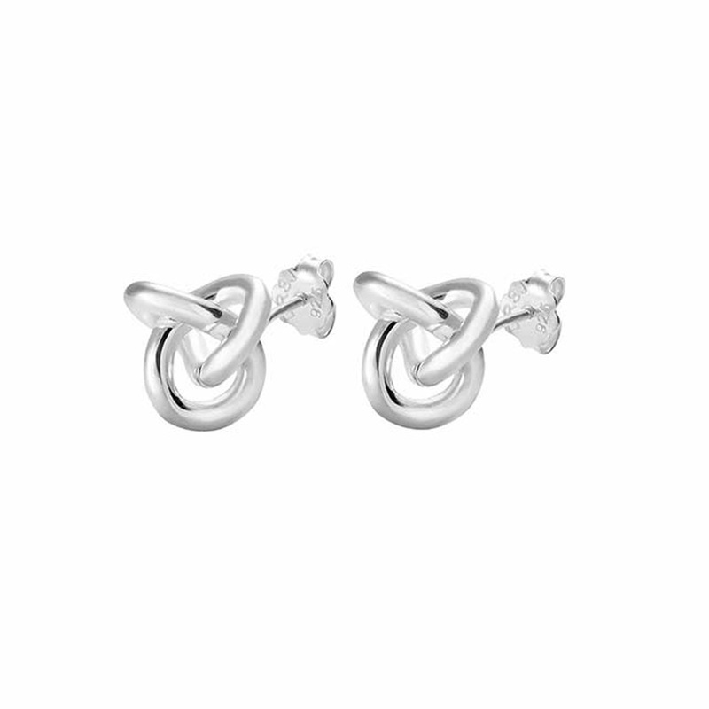 Drakenberg Sjölin Le knot Studs Silver  LKT-E1M000-S, handla denna klocka online eller i butik hos klockmaster